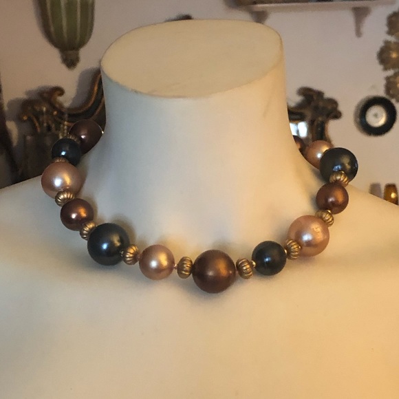 Vintage Bead Choker Necklace - Picture 2 of 4